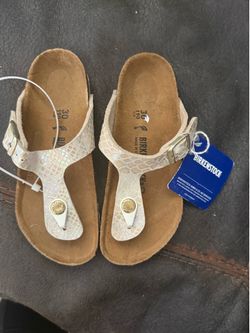 Birkenstock for girls $25