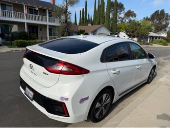 2019 Hyundai Ioniq Hybrid