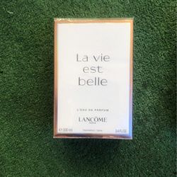 Parfum La Vie Est belle LABOR DAY OFFER