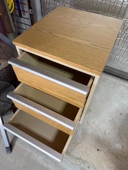 File Cabinet, 3-Drawer