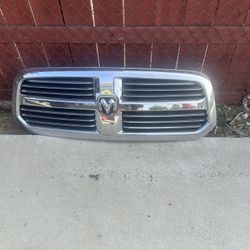 2009-2019 Ram Classic Taillights And Grill
