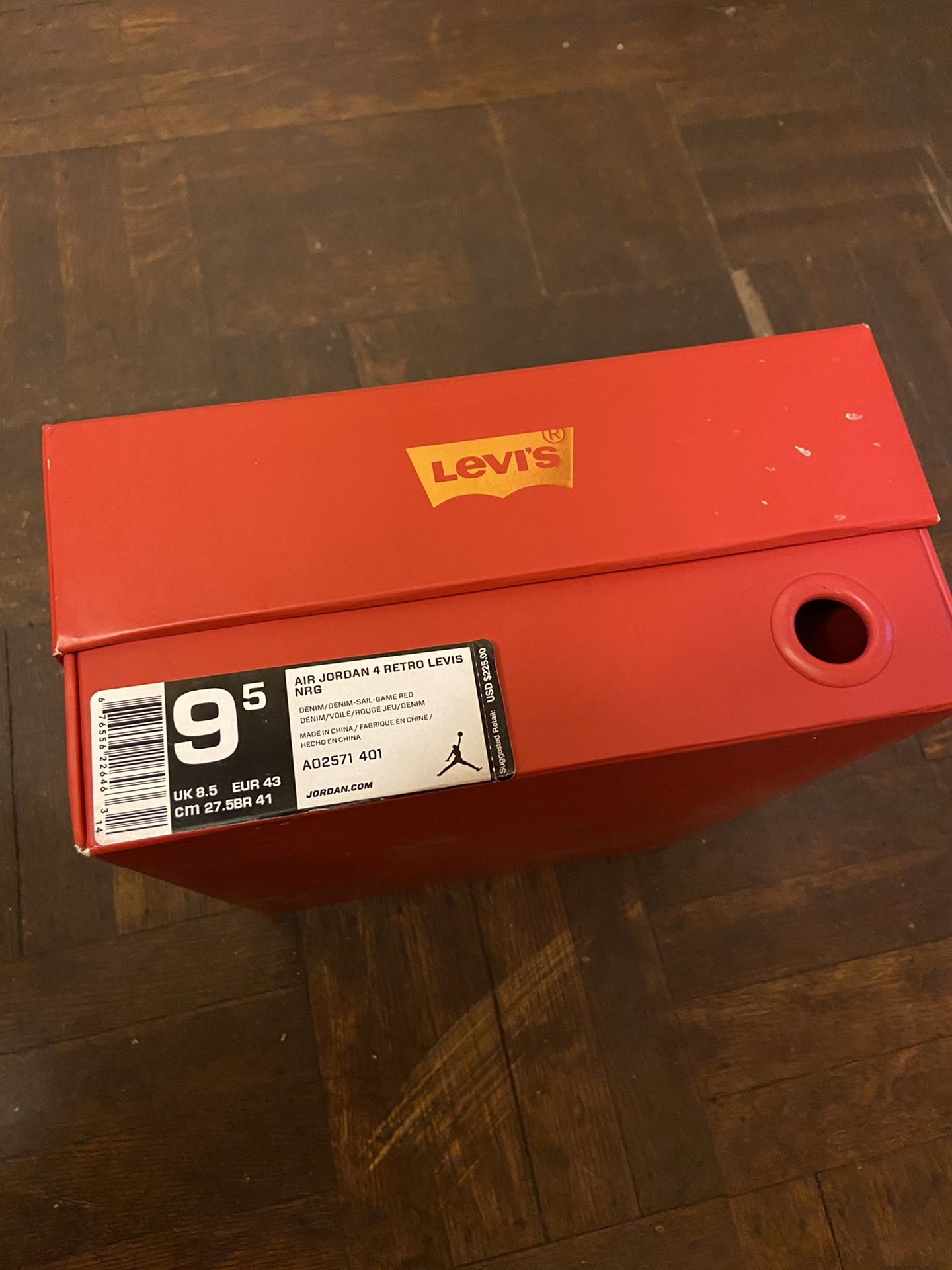 Jordan 4 Retro Levi’s Denim SIZE 9.5