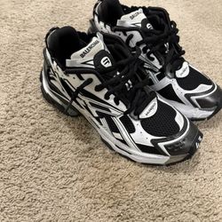 Balenciaga Runner
