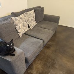 Couch 3 Seater