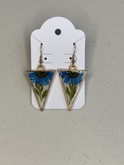 Handmade Gold Metal Frame Resin Earrings (Real Flowers)