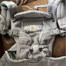 Ergobaby Baby Carrier