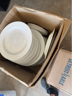 Plates glass wear