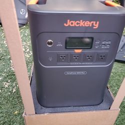 Jackery 5000 Plus 