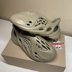 Yeezy Foam RNR Stone Taupe Sizes 5/6/7/8/9/13