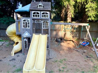 Free Play Structure