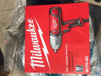 Milwaukee 1/2 impact wrench brand new