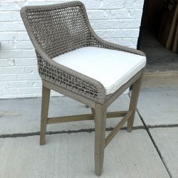 NEW set of 6 Counter Height Indoor/Outdoor Stools