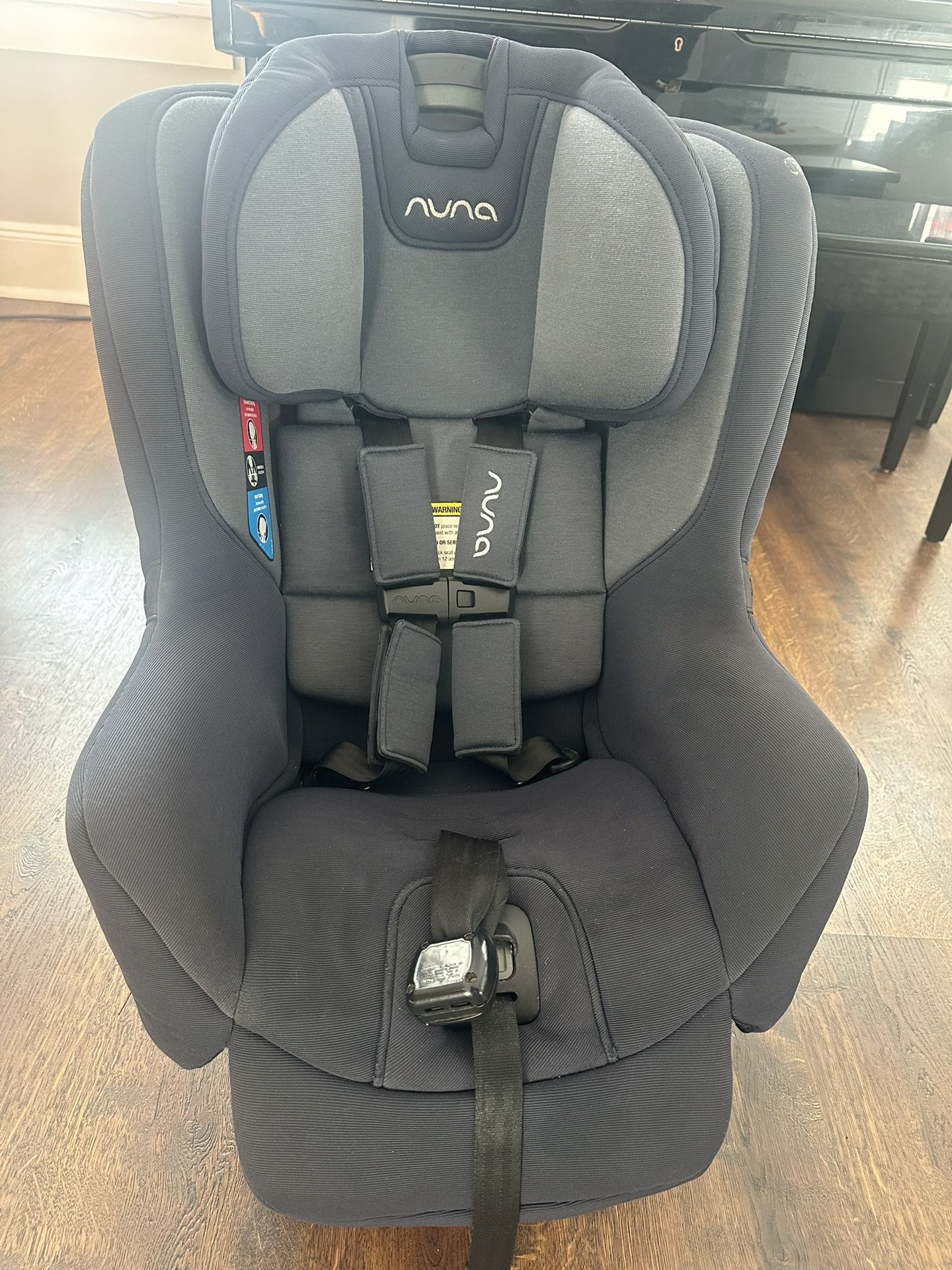 Nuna Rava Car Seat- Good Condition $55