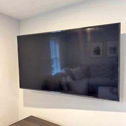 LG TV 65”