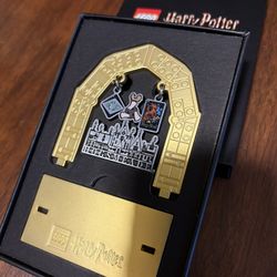 LEGO (contact info removed): Hogsmeade Sign