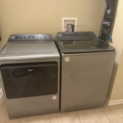Whirlpool Smart Washer & Dryer 
