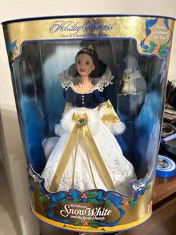 Disney- Snow White collector series