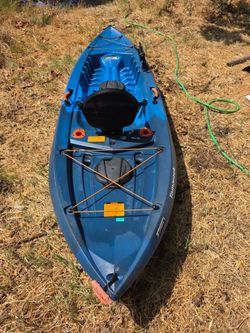 10' Lifetime Tamarack fishing kayak