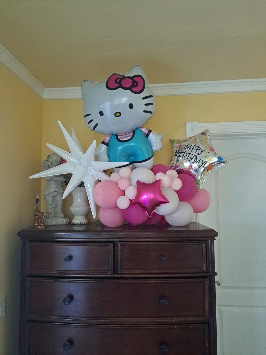 Happy B-day Balloon Arrangement 