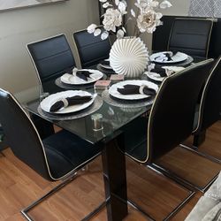 Coffe Table  With Dinnig Set Six Chairs 