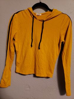 Heart & Hips Cropped Hoodie (M)