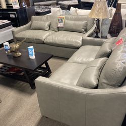 Leather Sofa And Loveseat ☺️🙏 Easy Financing! $10 Down! 90 Days Same As Cash! NO CREDIT NEEDED 📲 