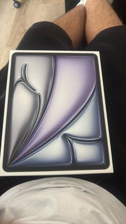 ipad air 13 inch (M4) BRAND NEW