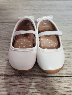 Todder Girl Shoes Size 4