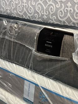 🔥Stearns & foster king $500🔥