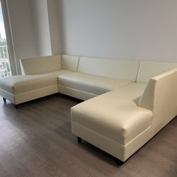 Large U Sectional Sofa Never Used 