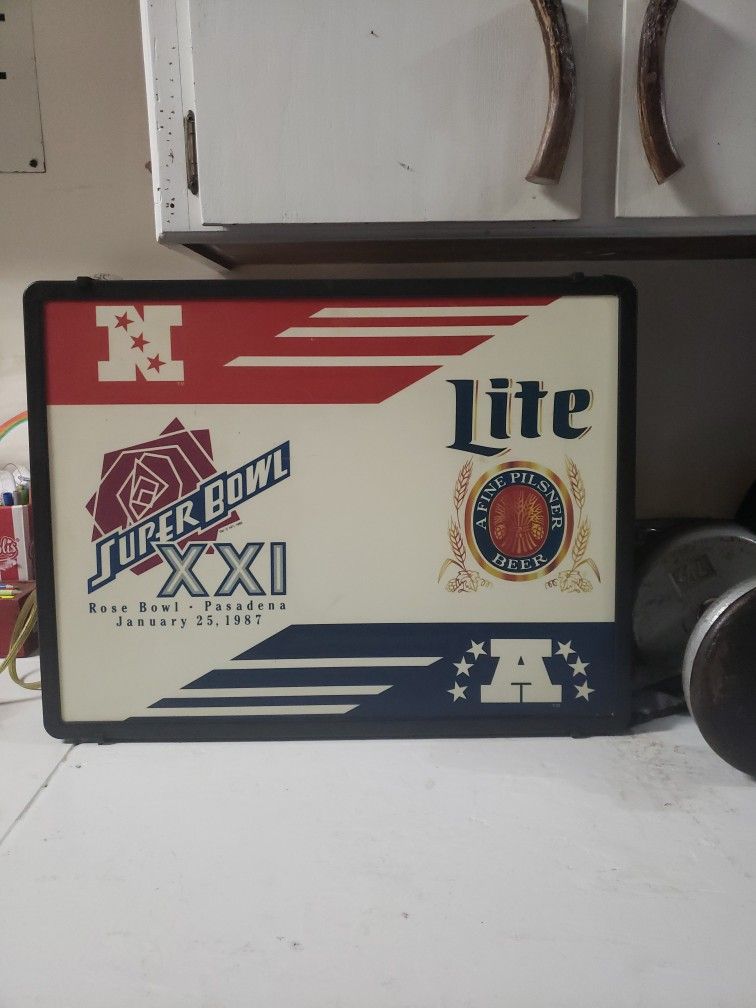 π MAN CAVE Super Bowl 21