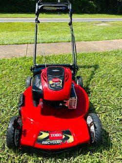 Toro Recycler Personal Pace Lawn Mower Self propelled