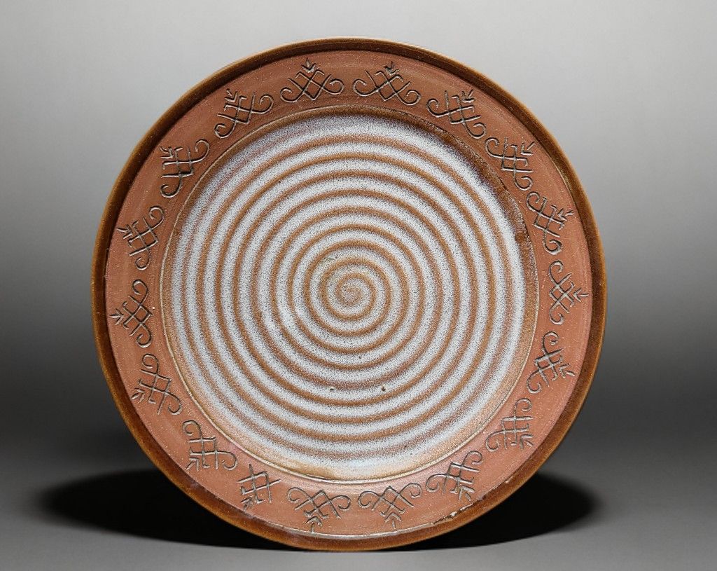 1970s Velga Jansons Toronto Studio Pottery Plate – Hand-Thrown Latvian Art – 13”
