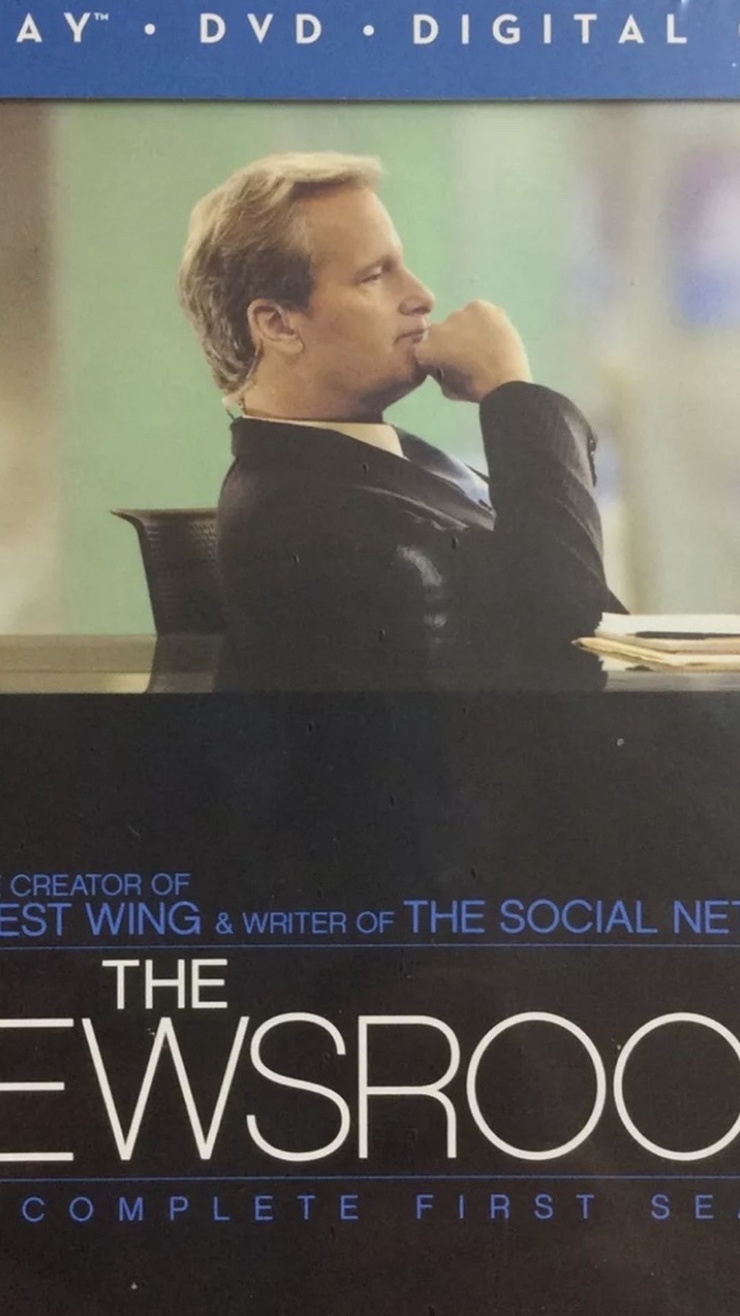 The Newsroom - The Complete First Season (Blu-ray/DVD, 2013, 6-Disc Set) Sealed