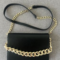 EXPRESS Chain Strap Black Crossbody Bag