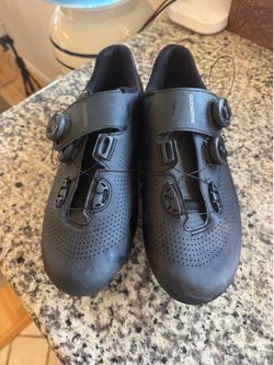 Shimano Road Cycling Shoes – Dual BOA + Carbon Soles – Size 10.5