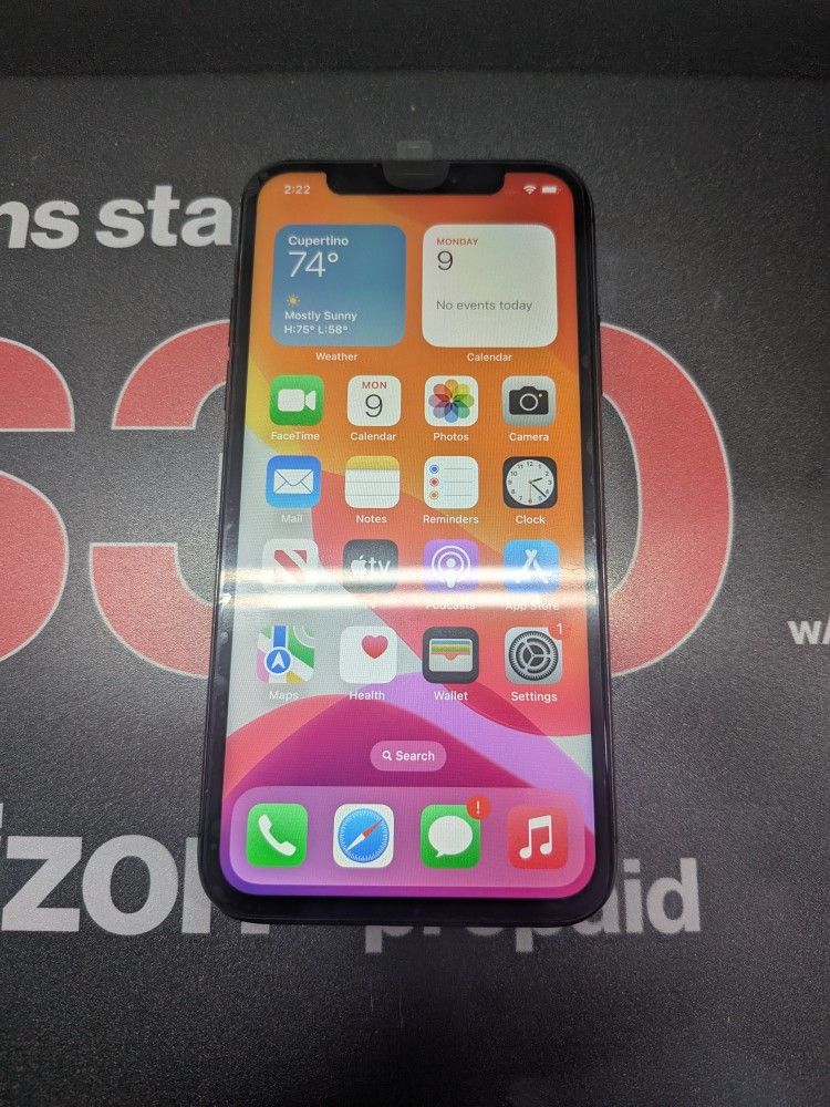 iPhone X 64GB Unlocked