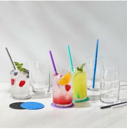 16 OZ Can Tumbler Glasses, Can Beer Glasses, Drinking Glasses Set of 6 with 6 Color Straws and Silicone Coasters, Ideal for Beer, Iced Coffee/Tea, Jui