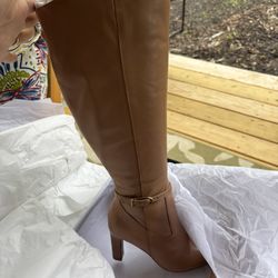 Naturalizer Women’s Knee High Boot Size 5