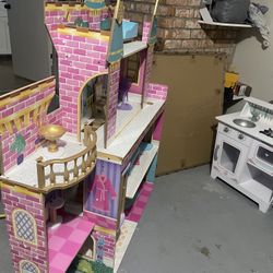 Barbie House 
