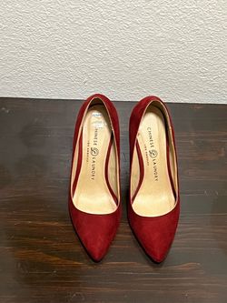 Women’s high heels 5.5 great condition