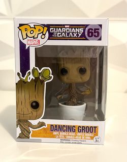 Dancing Groot #65 Funko POP! Marvel Guardians of the Galaxy Figurine Bundle