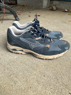Mizuno Wave Rider 10