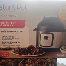 Instant Pot Duo Crisp  6 Quart - Air Fryer & pressure Cooker Combo - Like New