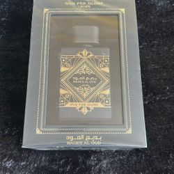Lattafa Oud For Glory EDP Cologne