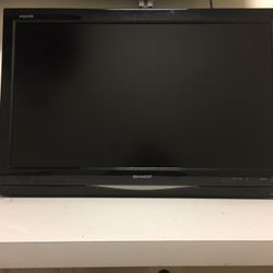 32 Inch Sharp Tv.