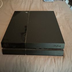 PlayStation 4 (500 GB)