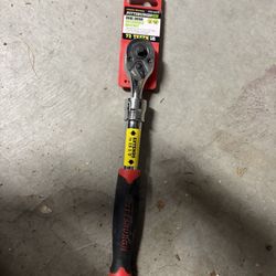 Pittsburgh Dual Drive (1/4” And 3/8”) Extendable Ratchet