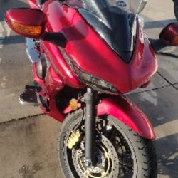 2009 Honda Dn-01 $4500 Obo Or Trade
