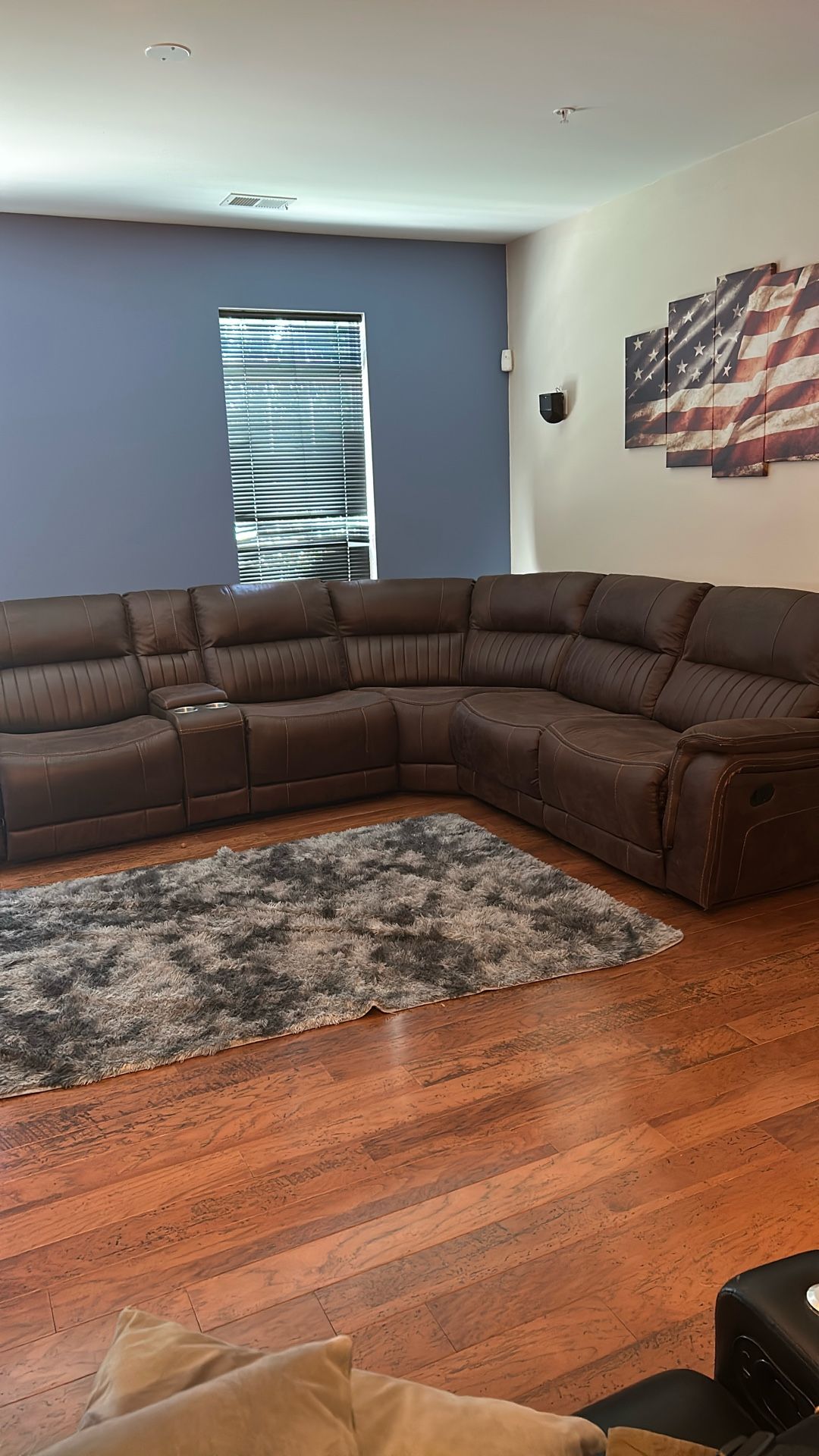 🔥3-Piece Samson Sectional – Like New & Ultra Comfy – Only $700🔥